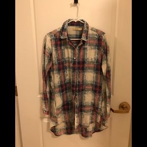Red, white, blue plaid tee
